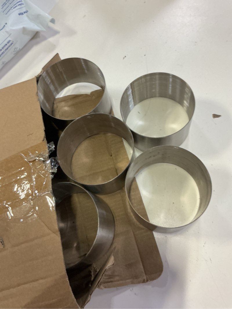 Condition photo showing As Is for starvast 12pcs round cake ring molds, seamless stainless steel cake cutter with pusher, 3 inch cooking rings, dessert mousse molds baking tools for baking, includes 1 pusher, 1 shovel and 10 rings