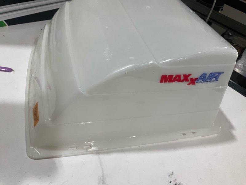 Condition photo showing Good Condition for maxxair 00-933051 vent cover translucent white