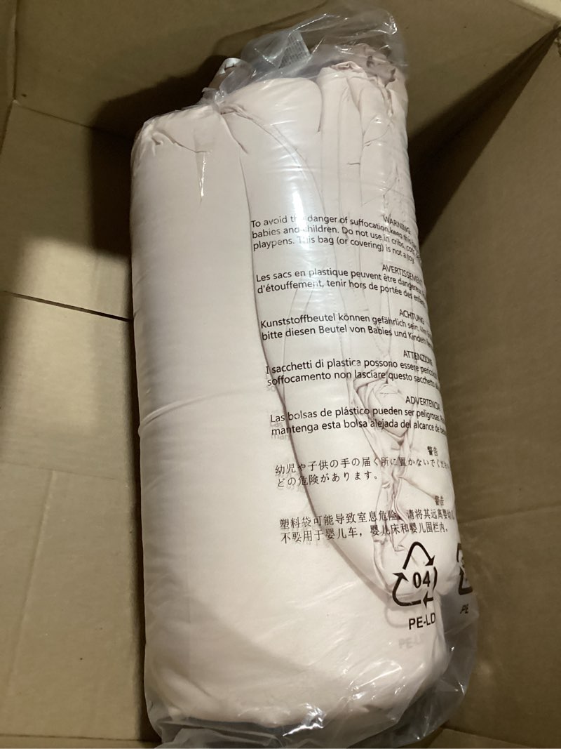 https://lotting-media.assets.bidfta.com/lotting_cbaf0be6-2e2d-4236-9778-cf108bafe1a4