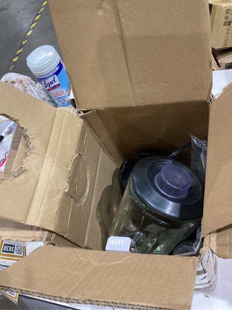 Condition photo showing As Is for BLACK+DECKER Countertop Blender with 6-Cup Glass Jar, 10-Speed Settings, Black, BL2010BG