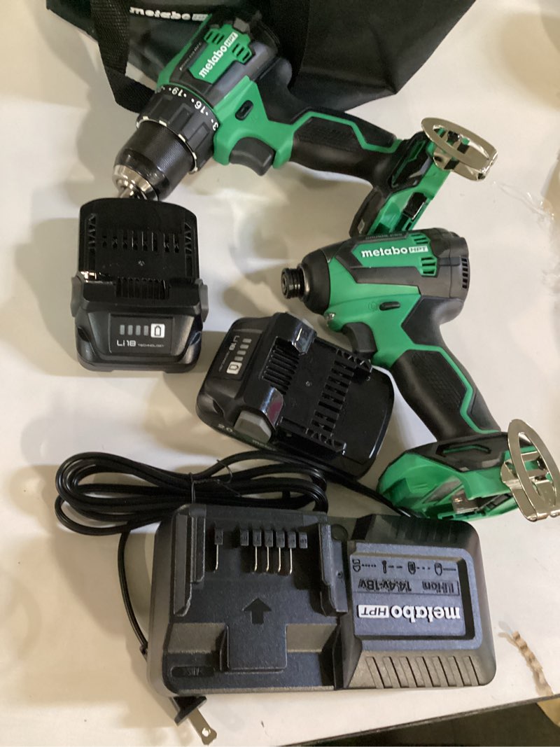 https://lotting-media.assets.bidfta.com/lotting_cbb60788-7746-42ce-9fb7-38123be3a743