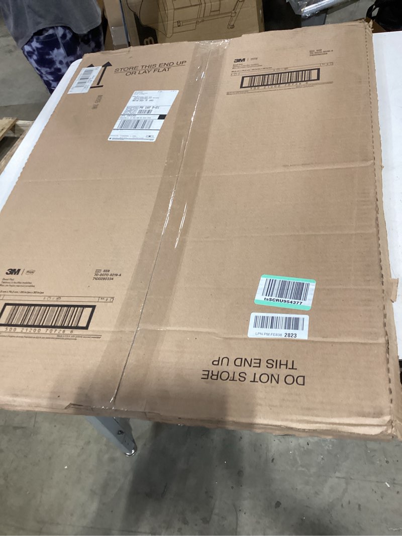 https://lotting-media.assets.bidfta.com/lotting_cbbb819f-a81c-4ae5-84b8-0738ba760a8c