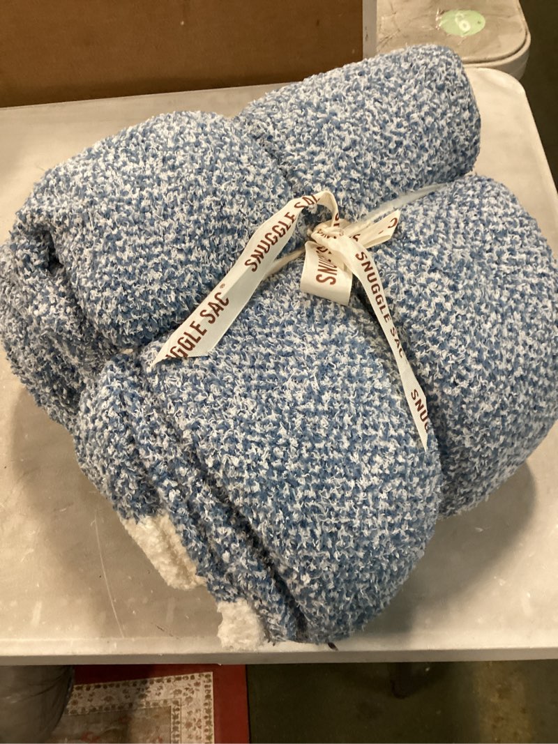 beneasy Soft Knitted Throw Blanket Cozy, Lightweight, Fluffy feather yarn Throw for Couch, Bed, Sofa All Season Decorative Blanket, 50"x 60"