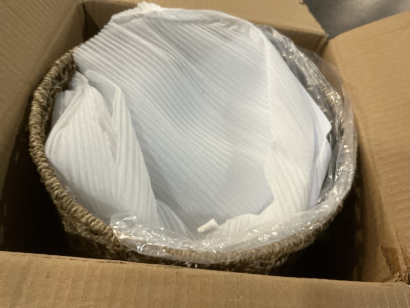 Condition photo showing Good Condition for Hand-Woven Rattan Pendant Light, 11.8" Bohemian 1-Light Natural Wicker Hanging Lighting Fixture Ceiling Farmhouse Basket Hanging Lamp Chandelier for Kitchen Island, Living Dining Room Rattan Woven (D11.8" x H6.3")