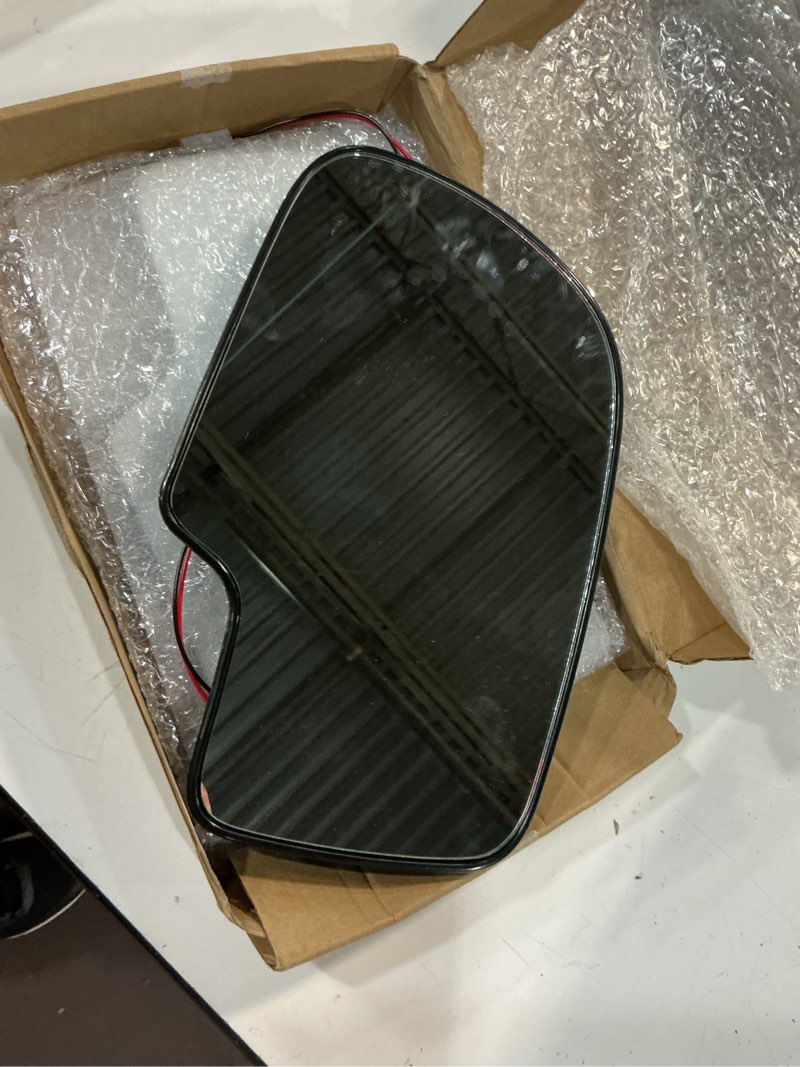 Condition photo showing Good Condition for left & right side heated mirror glass with turn signal for 2003-2006 cadillac escalade esv ext chevy avalanche silverado suburban tahoe for gmc sierra yukon classic 1500 2500 3500 hd for 2 pin & 4 pin