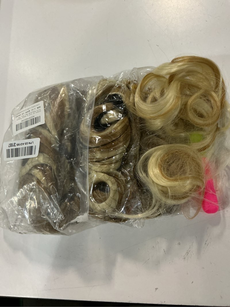 Condition photo showing Good Condition for cookoo 22 inch 9 packs french curly braiding hair mix two tone loose wave crochet braids hair for box braids pre stretched braiding hair ez braids synthetic hair extentions for black woman 27m613# 27613# 22 inch (pack of 9)