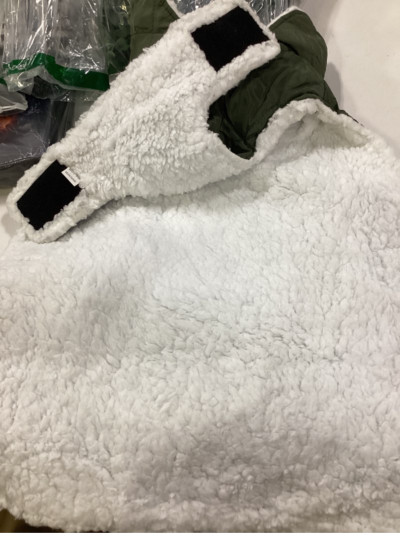 Condition photo showing Good Condition for Dog Winter Coat - Windproof Fleece Warm Thick Dog Jacket Clothes for Cold Weather - Green Pet Vest Coat Outfits for Small Medium Large Dogs - Indoor & Outdoor Use (S-XXL) Large Green