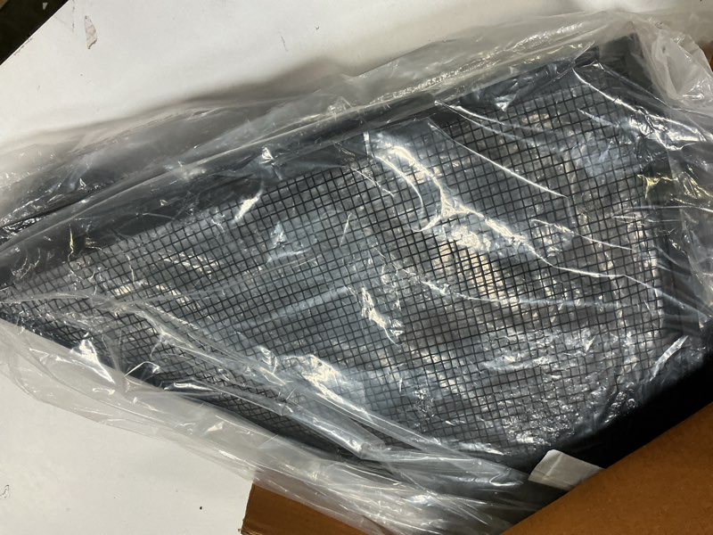 Condition photo showing Good Condition for Sunnydaze Square Fire Pit Spark Screen - Outdoor Fire Pit Screen with Handle - Heavy-Duty Steel Metal Mesh - 24" Square 24 in