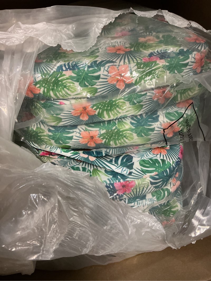 Condition photo showing Good Condition for beeveer set of 6 tropical flower outdoor chair cushions 17" x 16" x 2" waterproof patio chair cushions replacement indoor outdoor seat cushions with removable cover ties for garden patio furniture