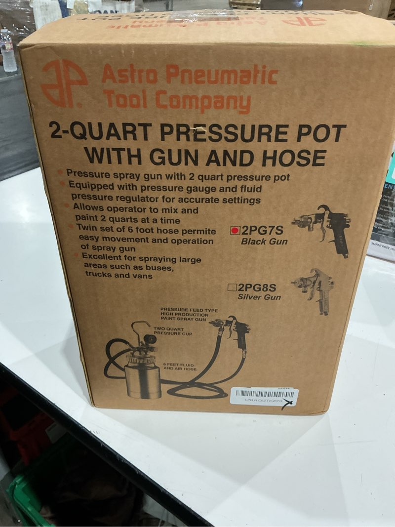 Condition photo showing As Is for astro pneumatic tool 2pg7s 2 quart pressure pot with gun and hose - black handle - 1.2mm nozzle