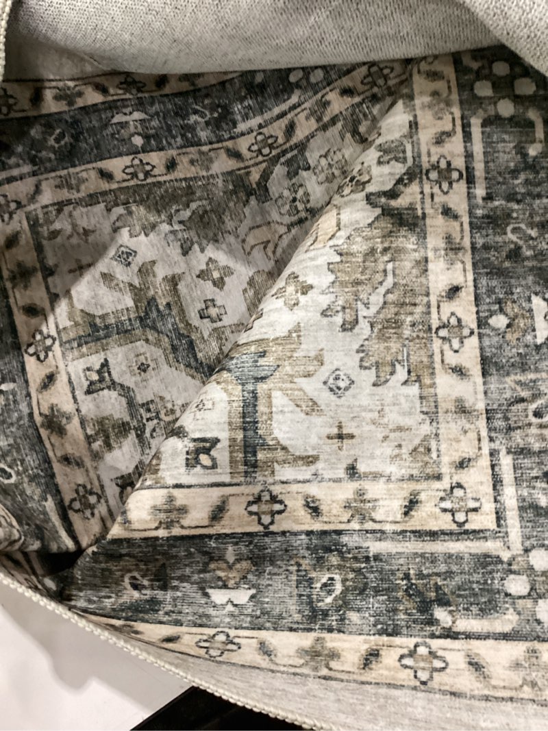 Condition photo showing Good Condition for Loloi Anniston Collection ANS-01 Ivory/Stone 9'-0" x 12'-0" Machine Wash Area Rug Ivory / Stone 9' x 12' (Rectangular)