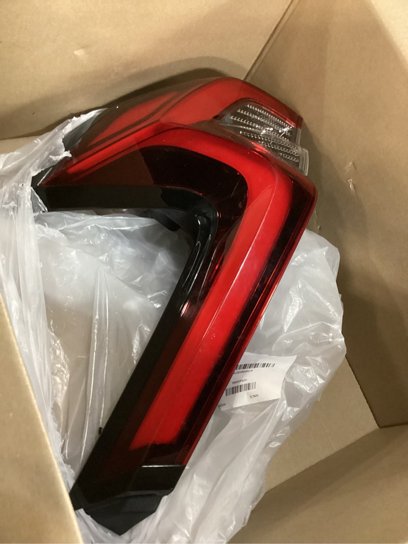Condition photo showing Good Condition for rh led tail light assembly compatible with 2023 2024 honda crv rear lamp right passenger side replacement ho2805127 335003a0a01