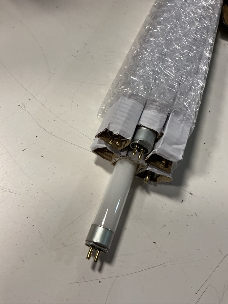 Condition photo showing Good Condition for 16" f10t5/830/l fluorescent light bulb replacement for jasco,philips,linear t5 10w 3000k warm white bulbs,g5 miniature bipin base,(6 pack)