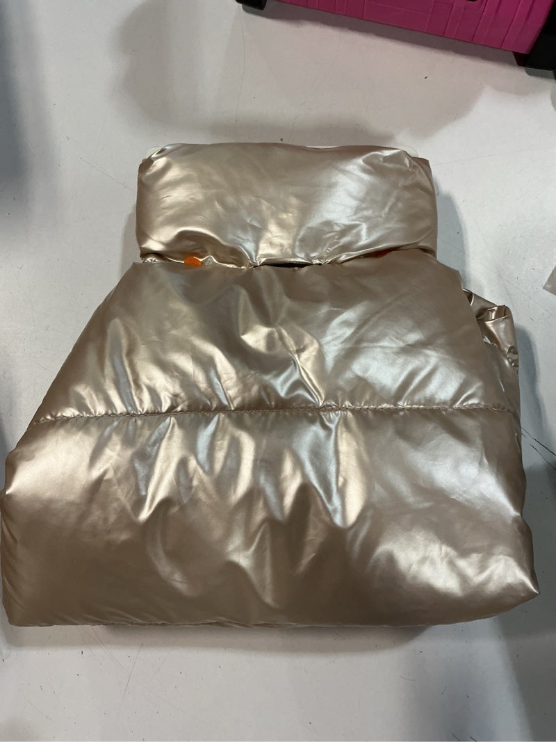 Condition photo showing Good Condition for oodles white quilted puffer bubble hem fall dog jacket, medium