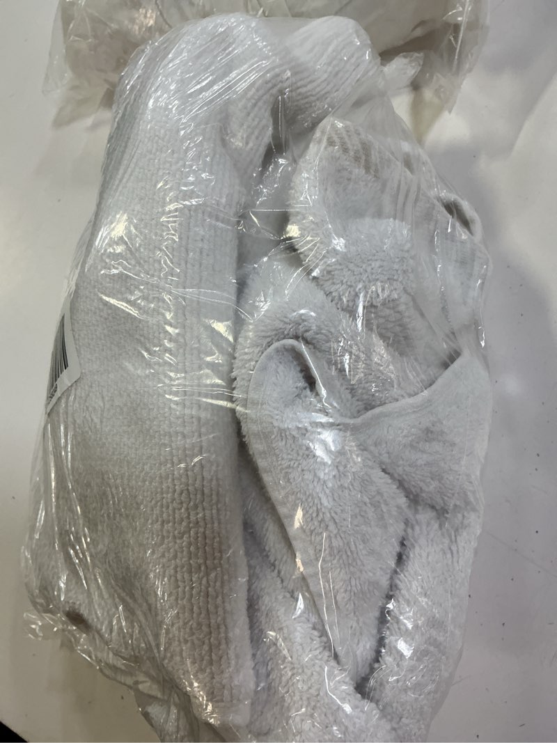 Condition photo showing Good Condition for turkish waffle terry bath towel (set of 2), one size, white
