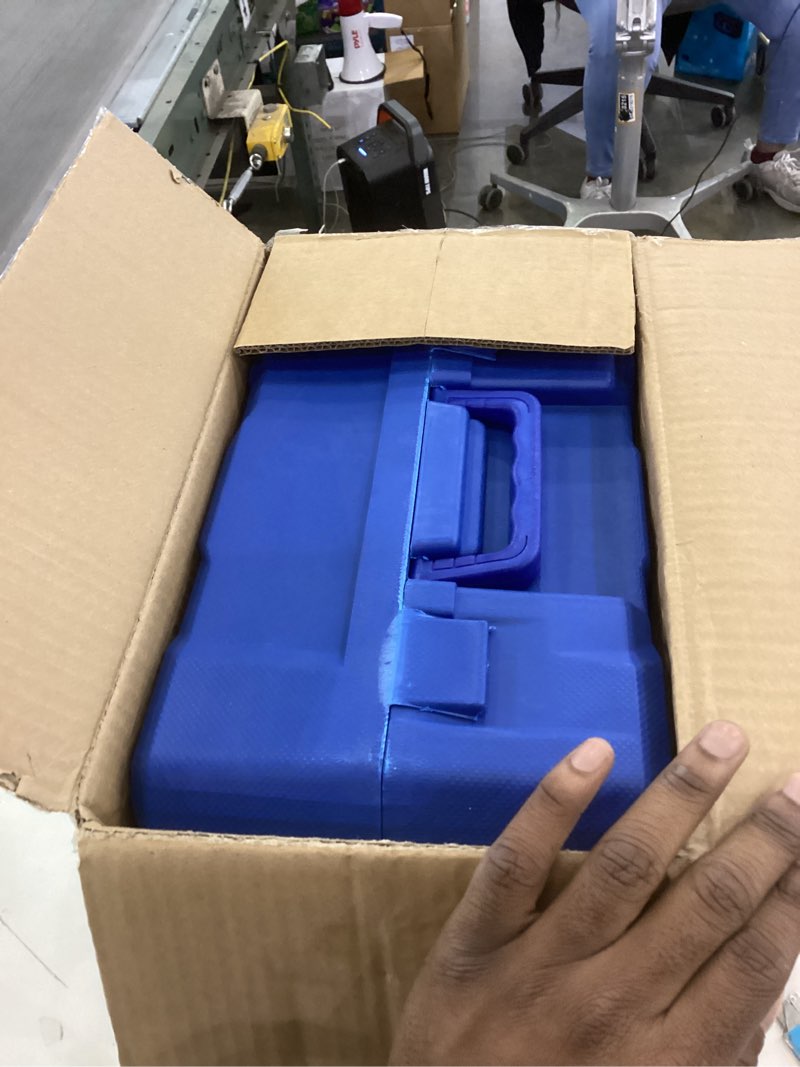 Condition photo showing New/Like New for 4.5 CFM AC Vacuum Pump and Gauge Set,for Mini Split/HVAC/Auto Systems,Manifold Gauge Kit Compatible with R22, R32, R134a,R410a,Includes 3 Hoses,R134a Can Tap,Upgraded Trifold Storage Case