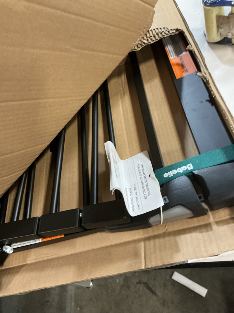 Condition photo showing Good Condition for babelio baby gate for doorways and stairs, 26-40" auto close dog gate, pressguard c5, easy-install pressure mounted satey door, no drilling safety gate for child and pets, black black 30"tall 26"-40" wide