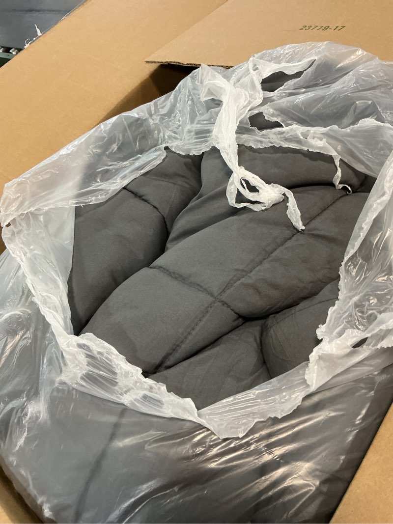 Condition photo showing Good Condition for bedsure comforter duvet insert - quilted comforters king size, all season duvet, gentlesoft down alternative bedding, with 8 tabs, gifts for women/men, grey, king 90 x 102 inches grey king