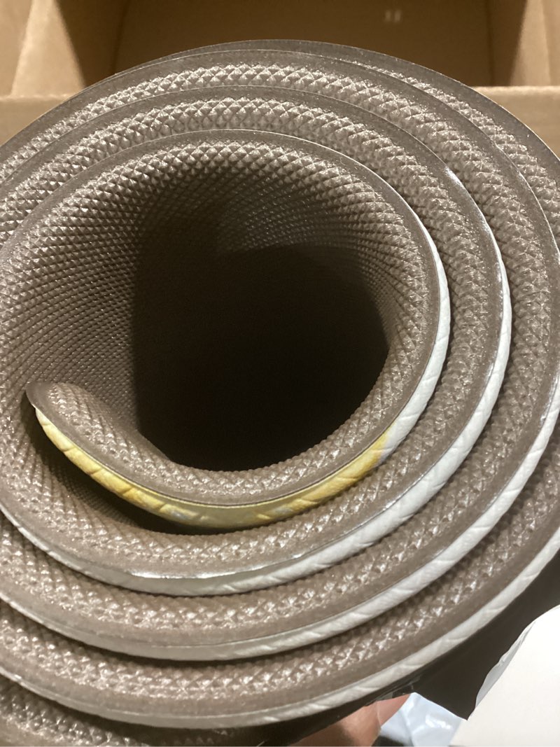 Condition photo showing Good Condition for Home Dynamix Cozy Living Modern Marble Runner Anti-Fatigue Kitchen Mat, Non-Slip Floor Mat, Padded Standing Desk Mat, Gold/White, 17.5"x55" 55"L x 17.5"W x 0.5"Th Gold/White