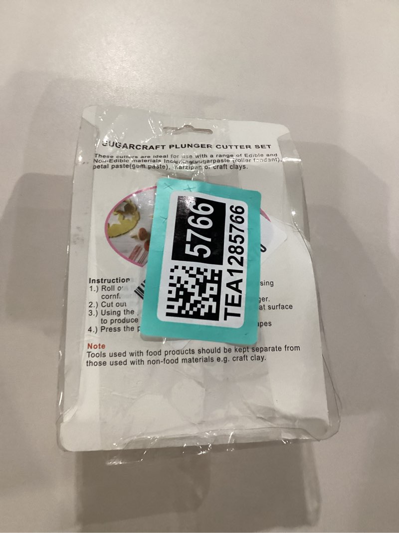 https://lotting-media.assets.bidfta.com/lotting_cc12ee71-ded4-44d7-9d40-e19b333573c7