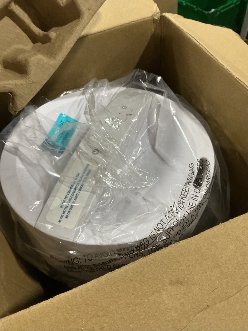 Condition photo showing Good Condition for Homedics Total Comfort UV-C Ultrasonic Room Humidifier  .97 Gallon  Coverage area: 278 ft