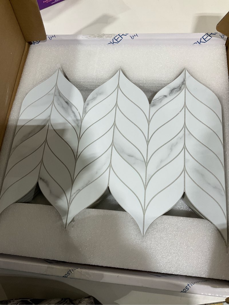 Condition photo showing Good Condition for SUNWINGS 10-Sheet Leaf Waterjet Peel and Stick Backsplash, 12.4" x 10.7" White Marble Looks Self-Adhesive Tiles, Stick on Backsplash for Kitchen & Bathroom White Leaf