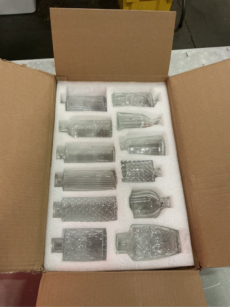 Condition photo showing New/Like New for ruckae small clear bud vases bulk 12 pack mini flower glass vases for centerpiece table wedding decorations home decor party transparent 12 pack