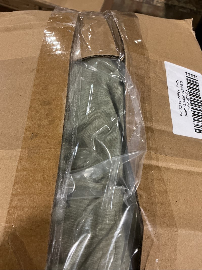 Condition photo showing Good Condition for Geniospin King Size Comforter Set- 7 Piece Dark Green Textured King Bedding Set, Soft Solid Bed in a Bag for All Season, King Comforter Set with Sheets(Dark Green,102''x90'') Dark Green King (102"x90")