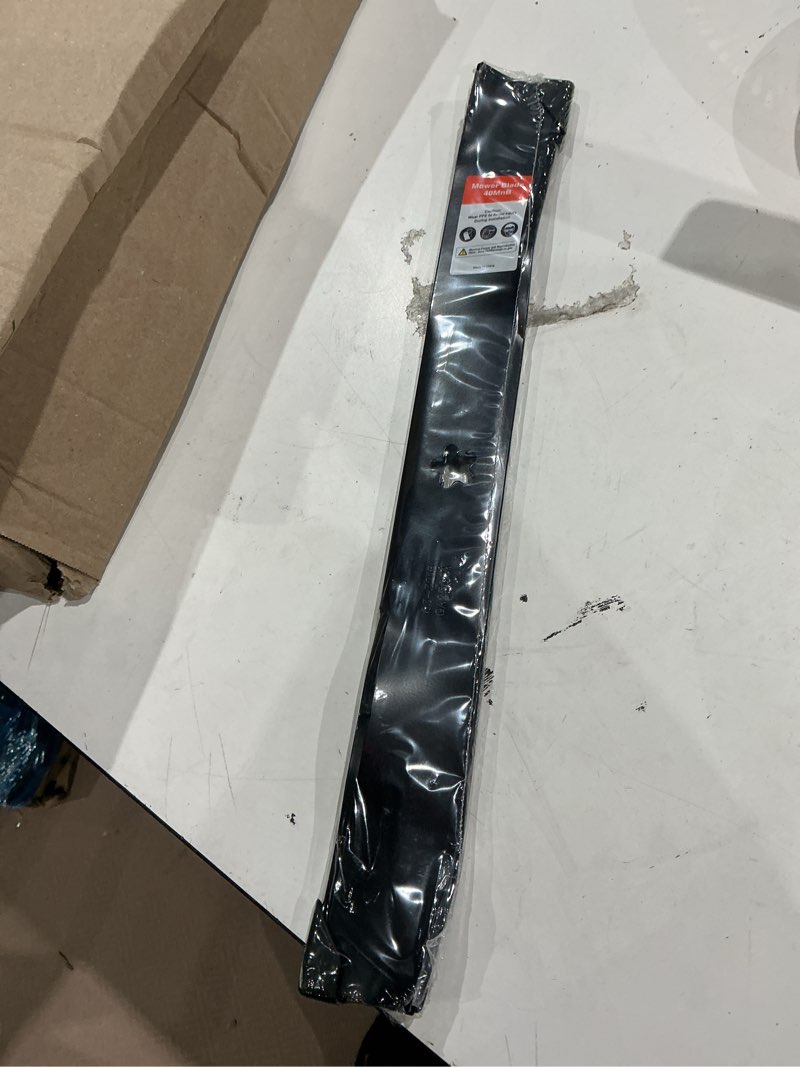Condition photo showing Good Condition for 127843 mower blade set (high lift) fits for craftsman lt1000 42 inch cutting deck fits poulan ayp husqvarn repalces 138498 134149 138971 532138971
