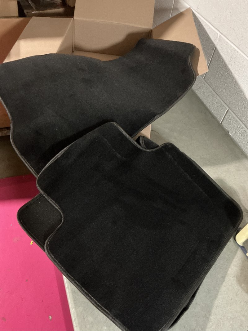 Condition photo showing As Is for (similar )amazon basics universal fit rubber carpet floor mats for car suv van & truck, 3 count (pack of 1), black, 25\\\"l x 17.5\\\"w (front), 13\\\"l x 17.5\\\"w(rear)