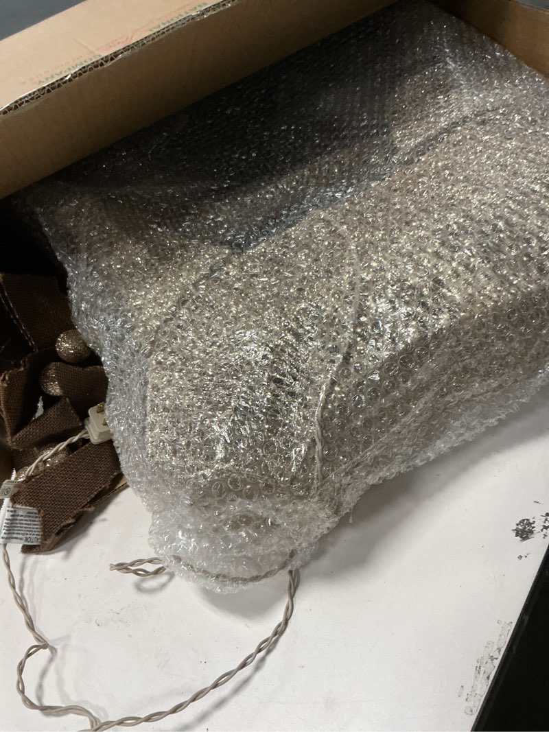 Condition photo showing Good Condition for National Tree 28 Inches x 38 Inches Doe and Fawn Pine