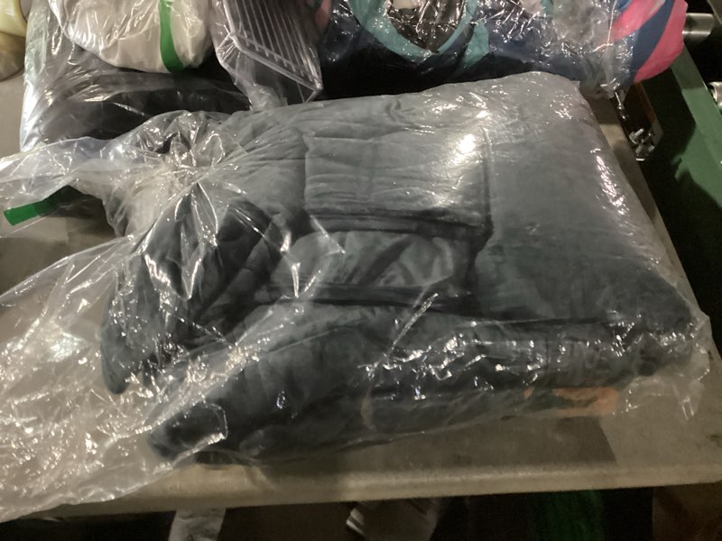 Condition photo showing Good Condition for Chezmoi Collection Piers Storm Blue Velvet Quilt Queen Set, 3-Piece Lush Plush Distressed Velvet Bed