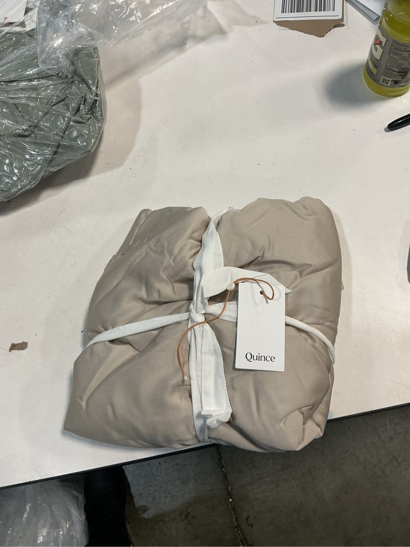 Condition photo showing New/Like New for bamboo duvet cover, full/queen, sand