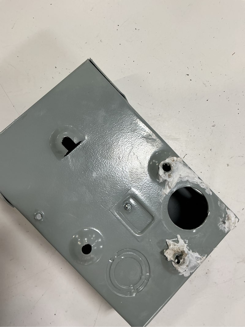 Condition photo showing As Is for 60 amp non automatic ac disconnect (u065na1p)