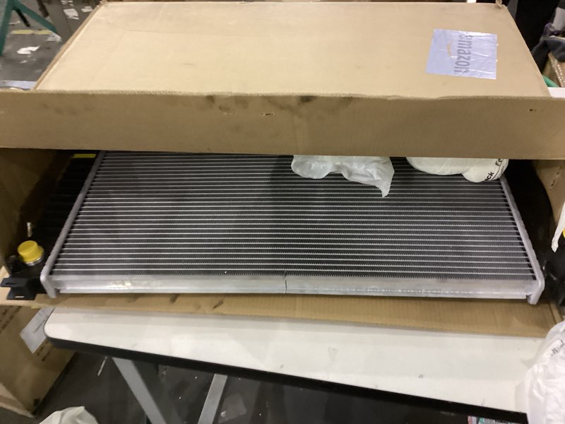 Condition photo showing As Is for SCITOO Engine Coolant Radiator Assembly Replacement 2006-2010 for Mazda 5 2.3L Fit 2894;RF7N15200;LFB715200A;LFB715V11 Oe:2894