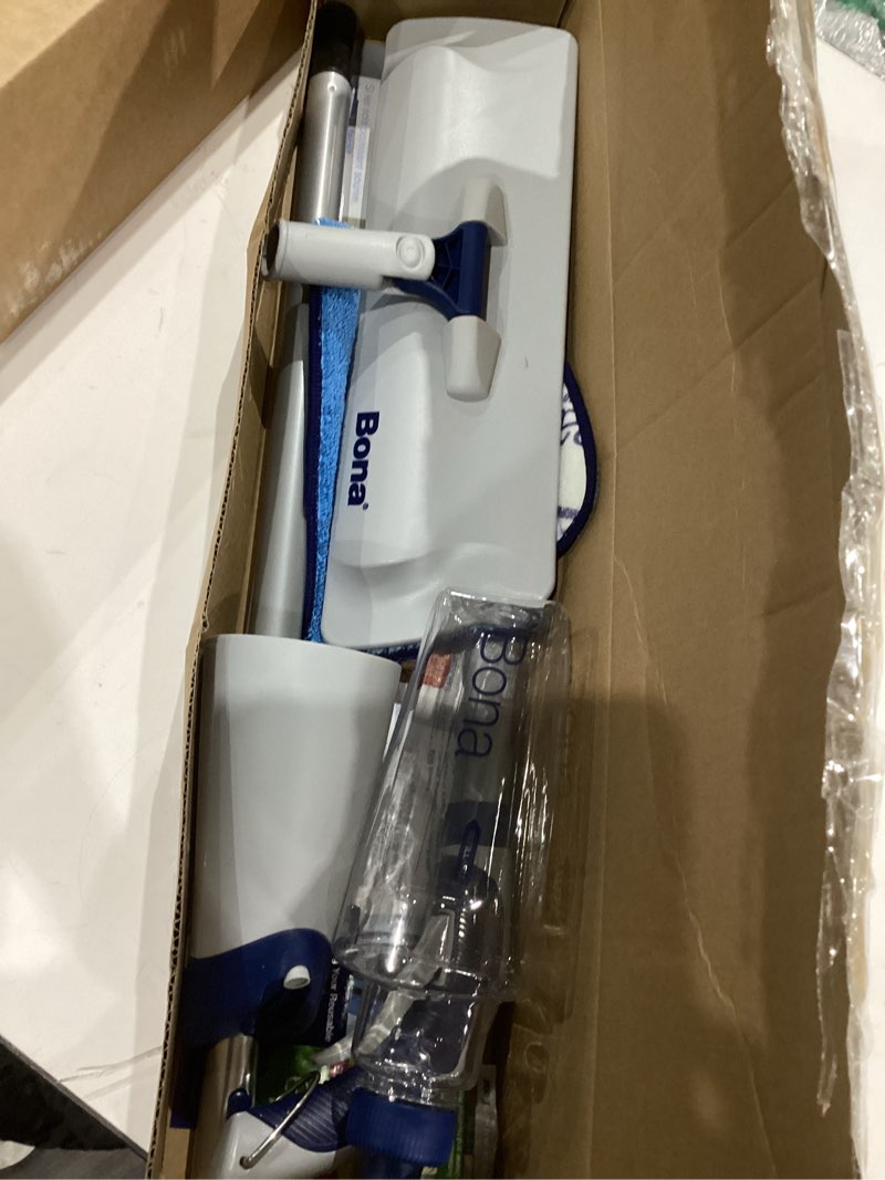 Bona Spray Mop Air - Includes Multi-Surface Floor Cleaner Concentrate and Microfiber Pad - Lemon Mint Scent - Lightweight & Compact Mop