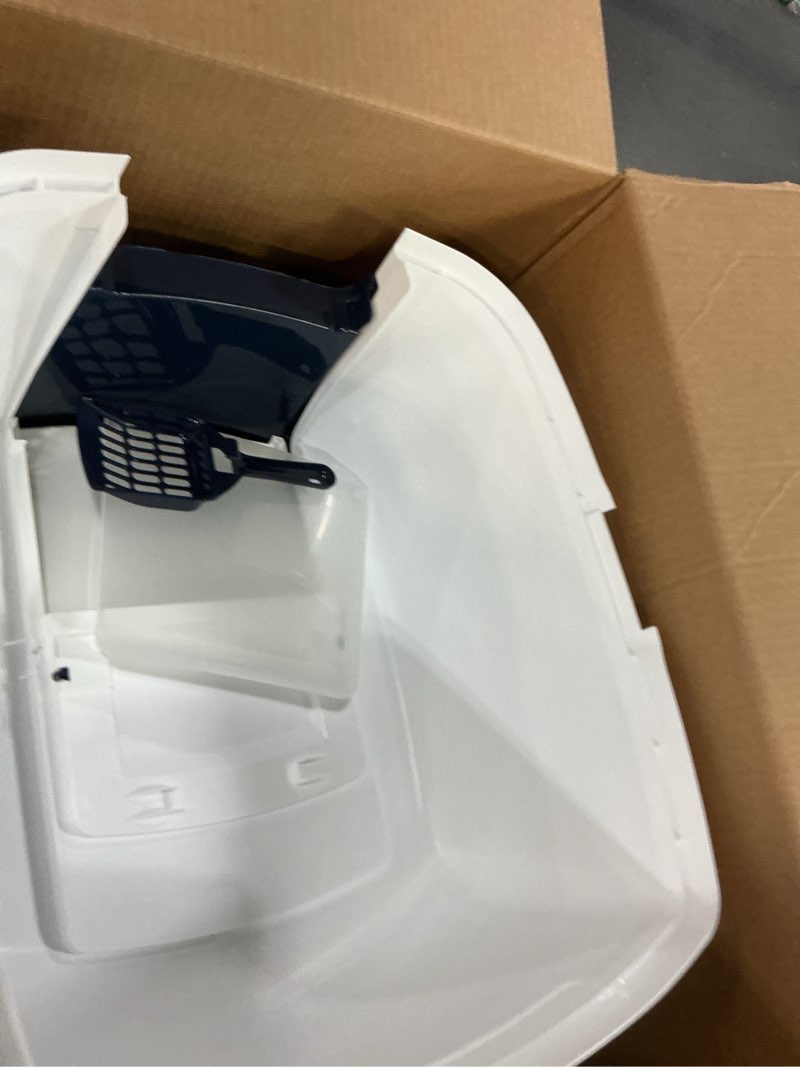 Condition photo showing Good Condition for IRIS USA Cat Litter Box, Large Enclosure with Front Door Flap and Scoop, Covered Box with Handle and Buckles for Portability and Privacy, Navy/White