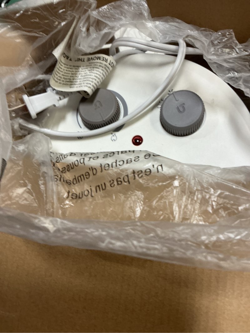Condition photo showing As Is for utilitech fan forced personal compact indoor heater #5228416