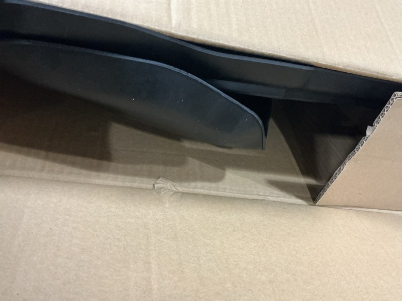 Condition photo showing Good Condition for AOMSAZTO Floor Mats for Ford Ranger SuperCrew Cab 2019-2023, 1st & 2nd Row All Weather Protection Car Floor Liners Waterproof Anti Skid Mats Ranger 2019-2023 Floor Mats