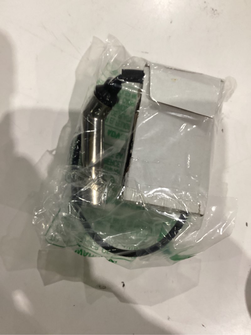 Condition photo showing Good Condition for 20001042 Ignition Coil, Fit for Ariens Lawn Mowers and Snow Blowers AX 136cc, 208cc, 254cc, Replaces 08201024, 08200807