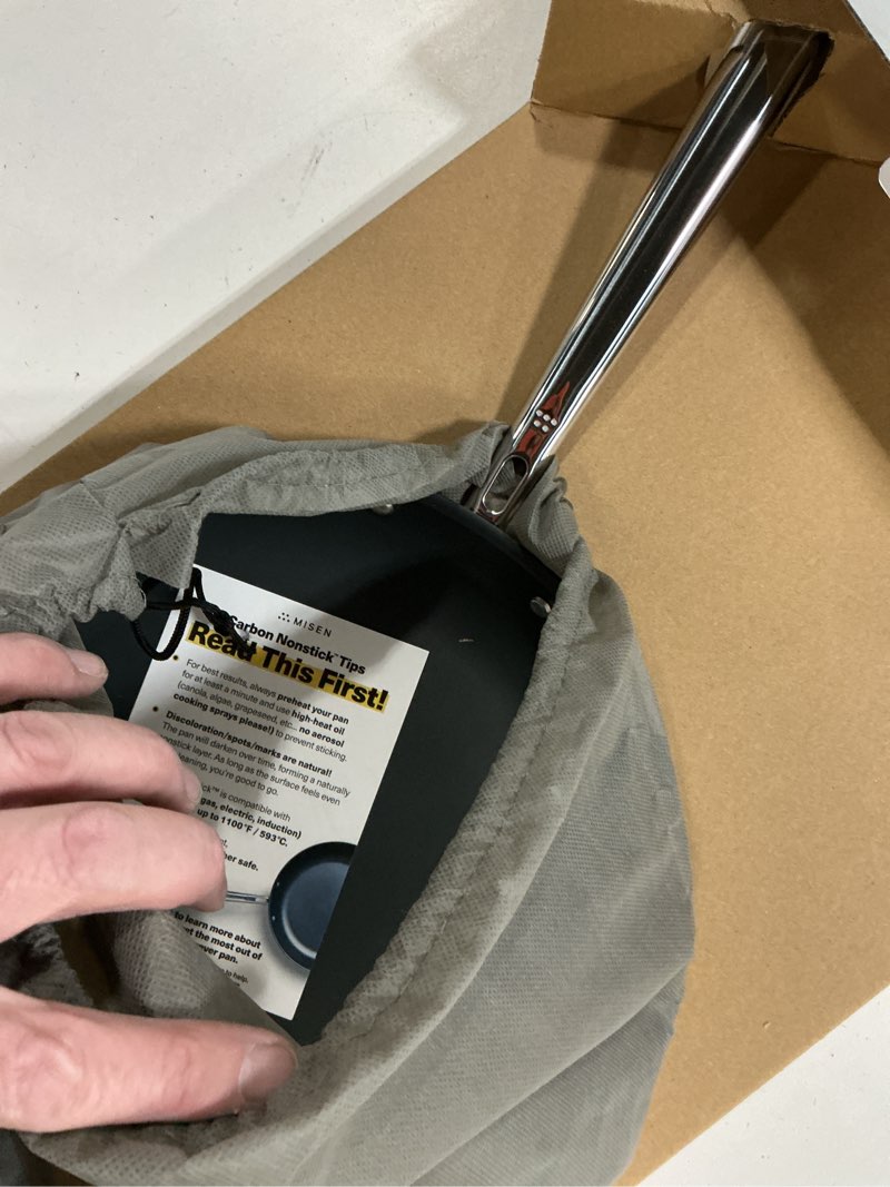 Condition photo showing New/Like New for misen carbon nonstick™ frying pan – carbon steel pan, naturally nonstick no-coating surface, ultra-durable & oven-safe, induction & gas compatible - 12 inch