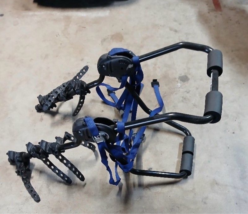 THULE SWEDEN Car Bike Rack 2 Bike Carrier 910XT/515-5001-02 Trunk