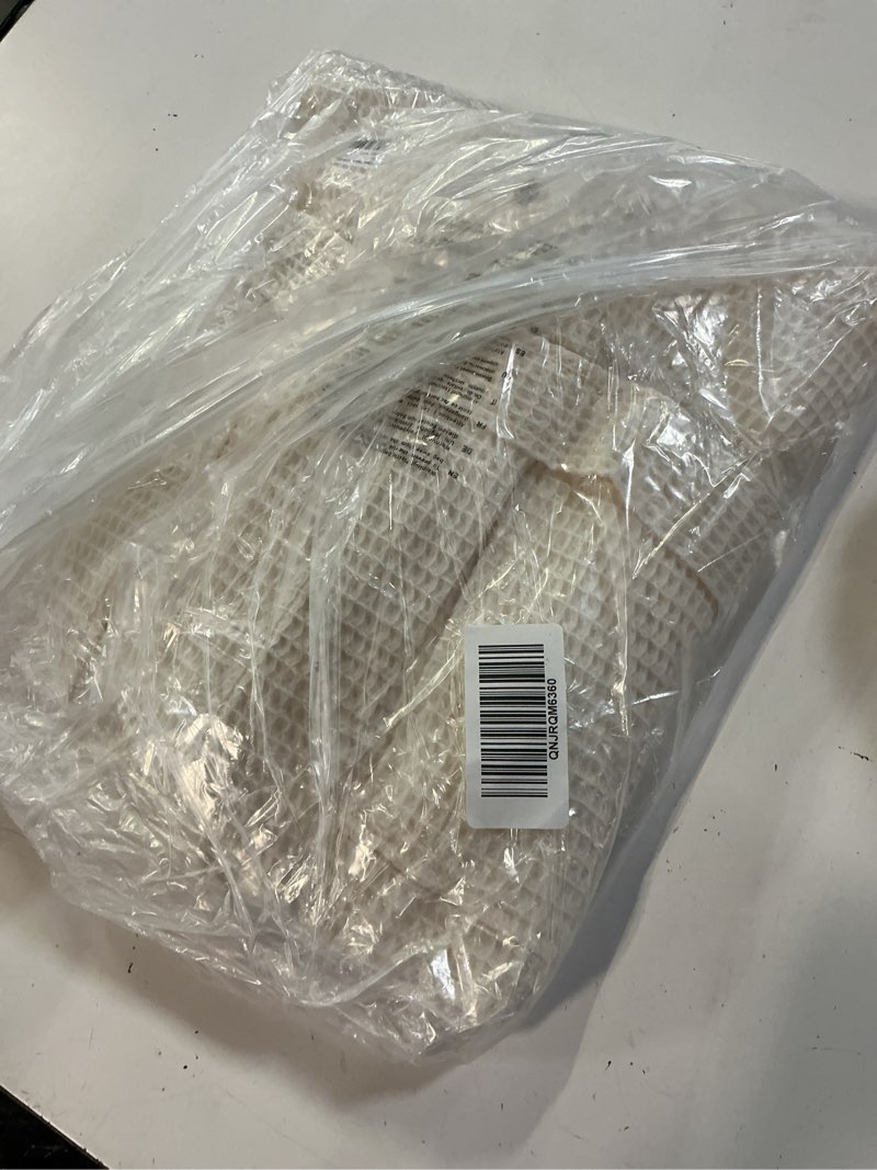 Condition photo showing New/Like New for organic turkish waffle robe, l, ivory