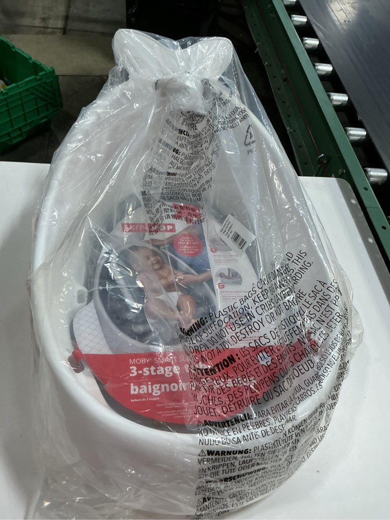Condition photo showing New/Like New for skip hop infant bath tub 3-stage grow with baby smart sling moby bathtub white age 0+ moby white tub