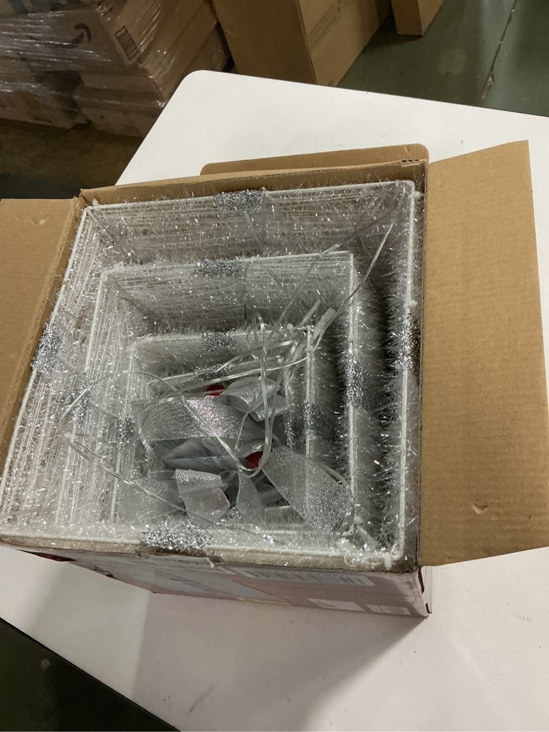Condition photo showing Good Condition for Set of 4 Christmas Lighted Gift Boxes, Pre-lit Light up Present Set with Different Sizes for Holiday Indoor Outdoor Decorations - Battery Operated(Warm White)