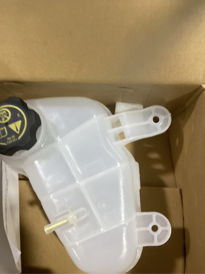 Condition photo showing Good Condition for front engine coolant expansion reservoir tank replacement with cap compatible with 2012-2020 chevrolet sonic 1.4l 1.6l 1.8l l4 replaces 95048411 42609220 gm3014167 603-386 603386 13502353