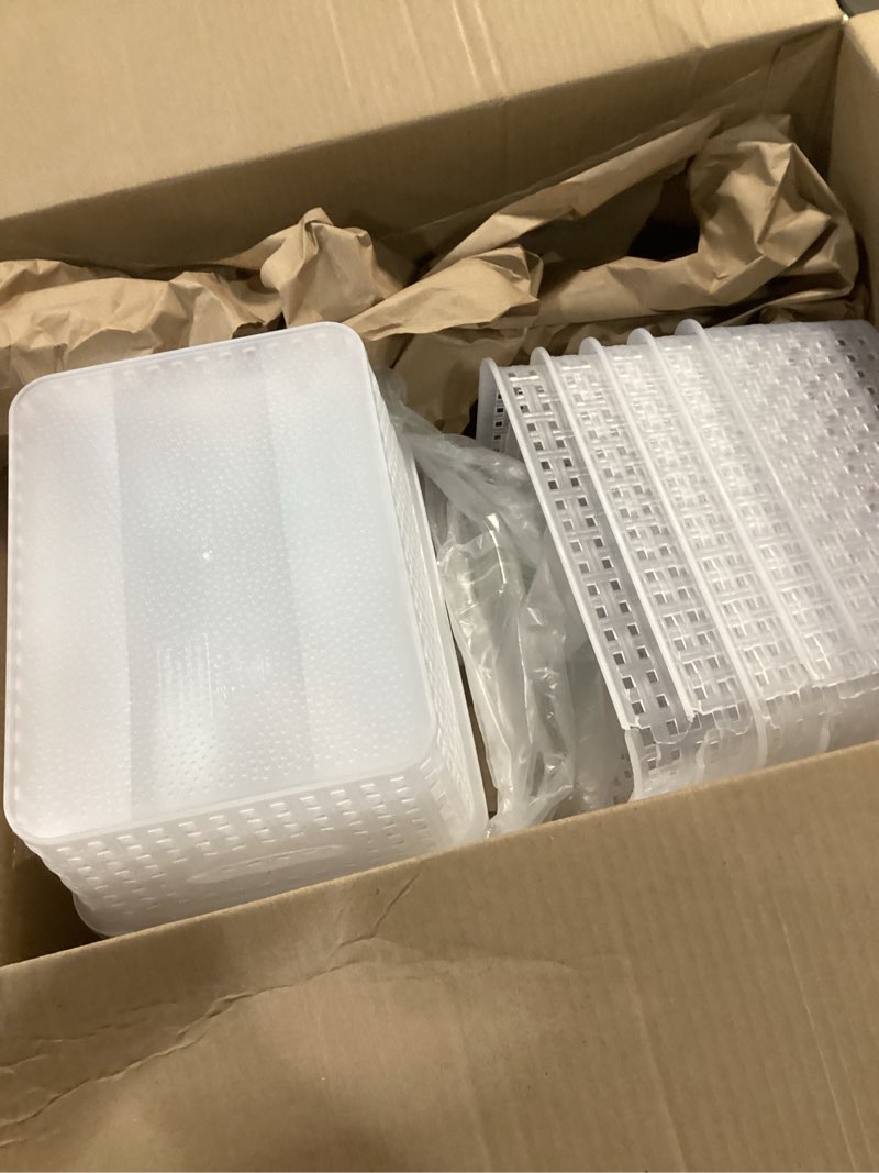 Condition photo showing Good Condition for Clear Woven Plastic Storage Baskets, 12-Pack Weave Basket Organizer for Kitchen Office Bathroom 12-Pack Clear