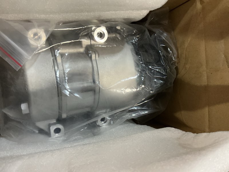 Condition photo showing New/Like New for new ac air condition compressor with clutch for hyundai tucson 2010-2015 2.0l 2.4l, kia sportage 2011-2016 2l 2.4l