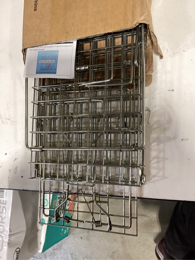 Condition photo showing New/Like New for gingbau squirrel trap foldable heavy duty humane live animal cage trap (not for mouse)