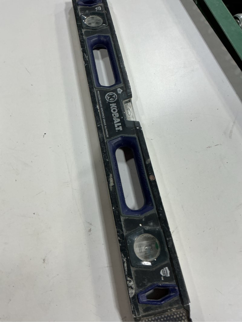 Condition photo showing As Is for kobalt aluminum frame 3 vial box beam level